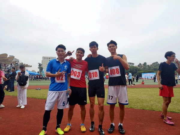 运动健儿 运动健儿