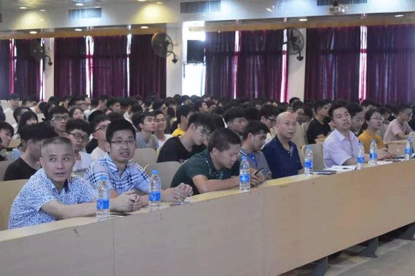 讲座现场 讲座现场