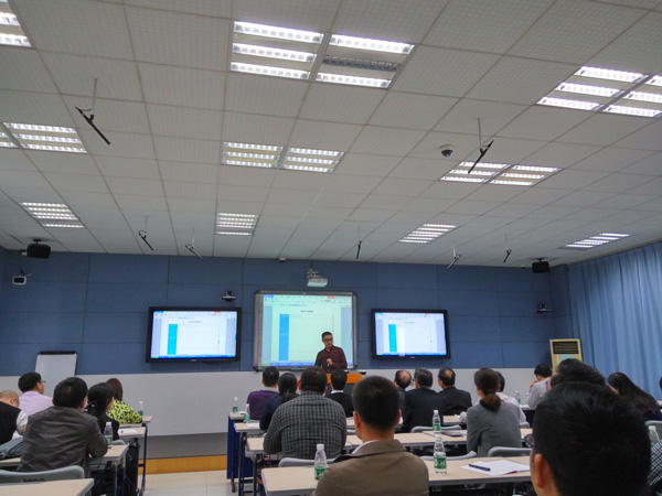 杨林根老师决赛现场 杨林根老师决赛现场